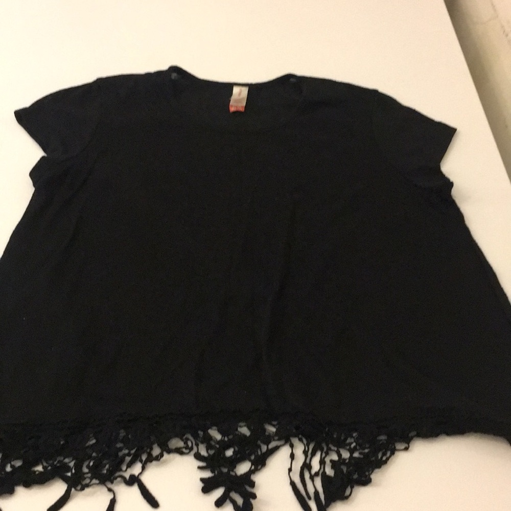 Fringe top